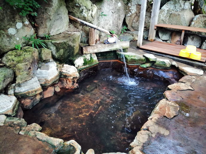 雨飾温泉　雨飾山荘【温泉奉行所】