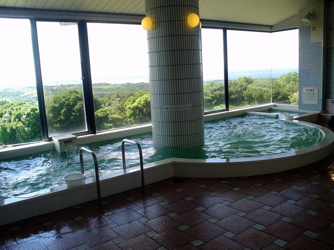 �W�H��{����@�p���V�F����̓��y�����s���z