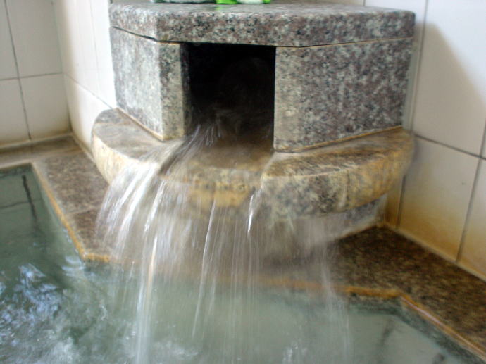 �z�O����@���̓��y�����s���z