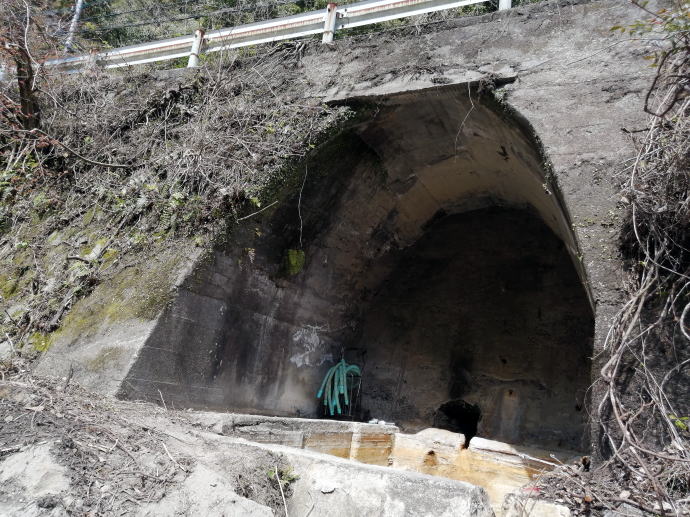 平落温泉　露天風呂【温泉奉行所】