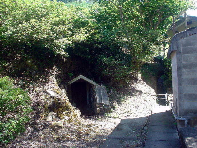 �r�c���W�E���z��@����t�y�����s���z