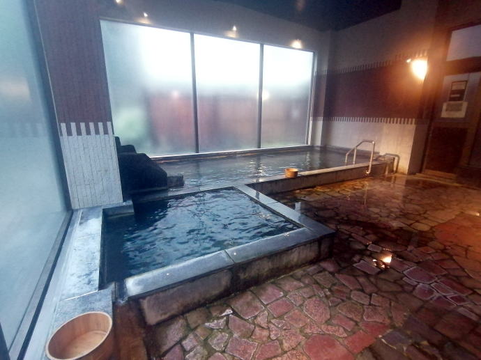 ����ʉ���@�z�e���n�̊R�y�����s���z