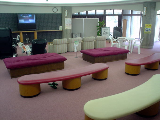 �\��V����@����y�����s���z