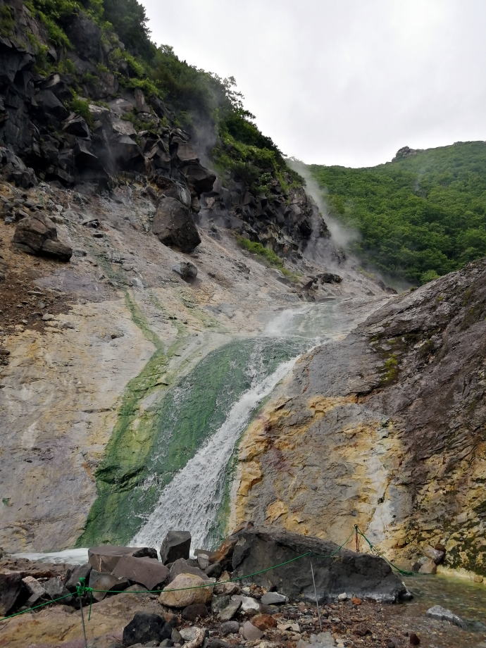 ����ʉ���@�z�e���n�̊R�y�����s���z