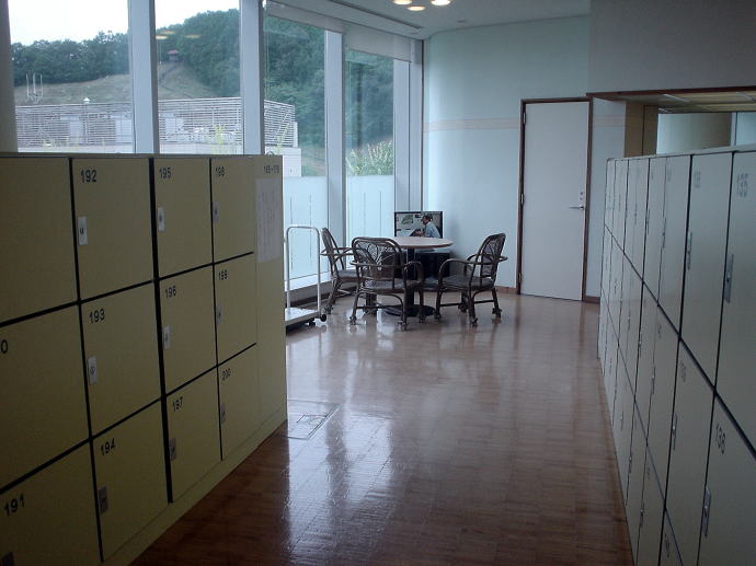 ���N�̐X����@���������𗬃Z���^�[�y�����s���z