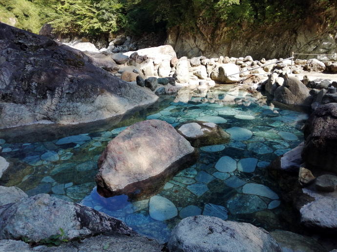 黒薙温泉　黒薙温泉旅館【温泉奉行所】