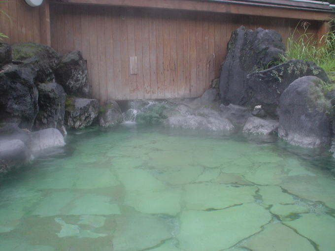 ���É���@���̉͌��I�V���C�y�����s���z