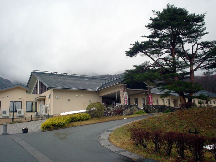 �}�L�m��������@���炳�y�����s���z