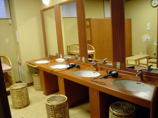 �}�L�m���J���� �����q���y�����s���z