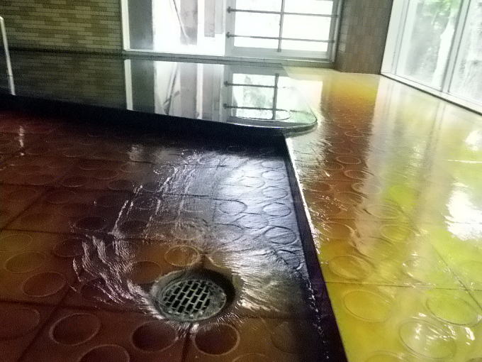 �۔����u����y�����s���z