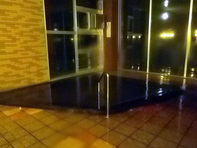 �۔����u����y�����s���z