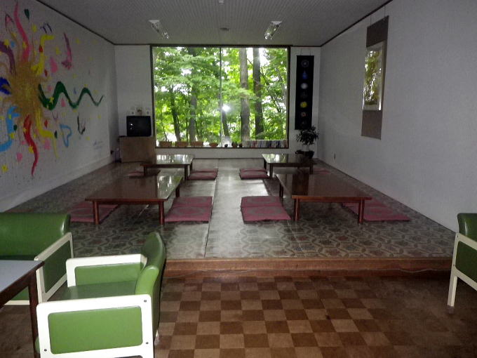 �۔����u����y�����s���z