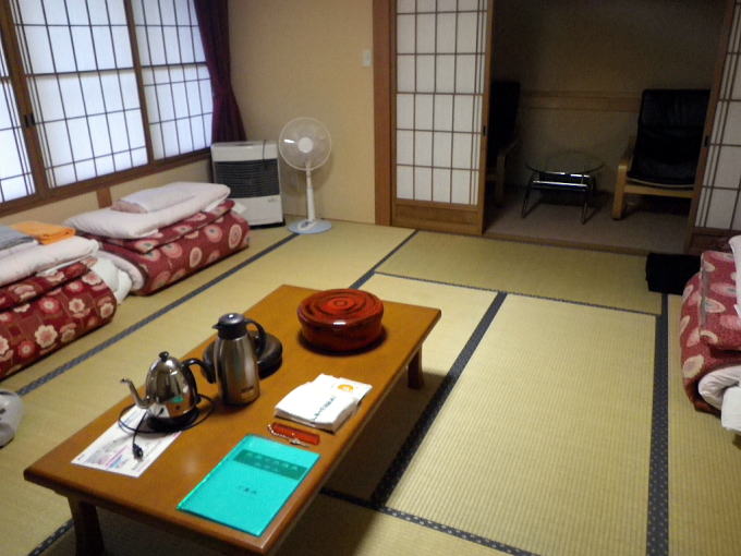 �۔����u����y�����s���z