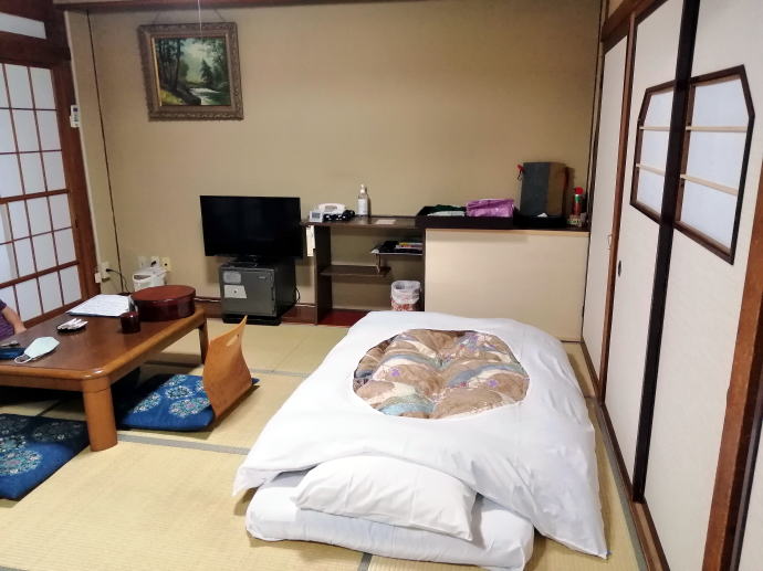 ���x���W�E������@�s�V�t�y�����s���z