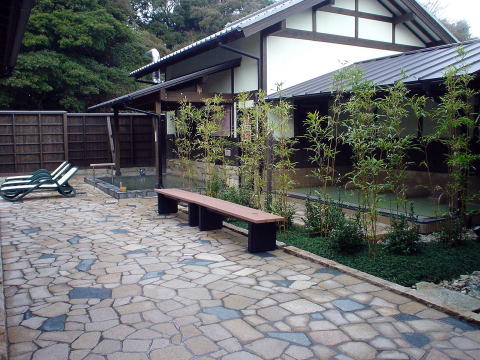 ��R�V�R����@�ق���̓��y�����s���z