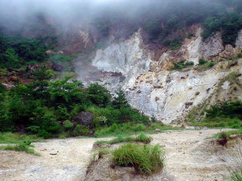 �啪���@��R�̓��y�����s���z