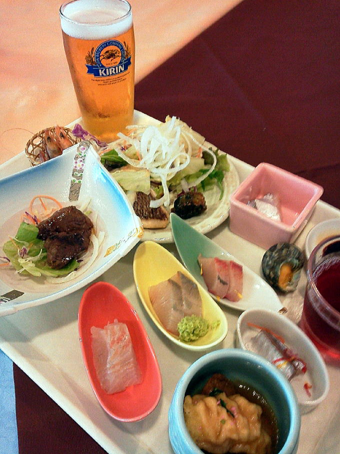 ��W����@�x�ɑ���W�H�y�����s���z