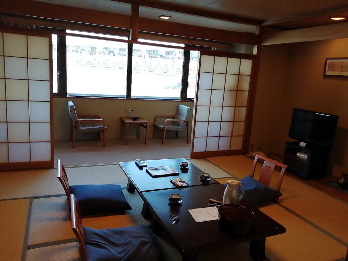 鳴門潮崎温泉　ベイリゾートホテル海月【温泉奉行所】