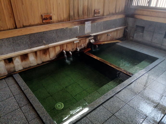 野沢温泉　熊の手洗湯【温泉奉行所】