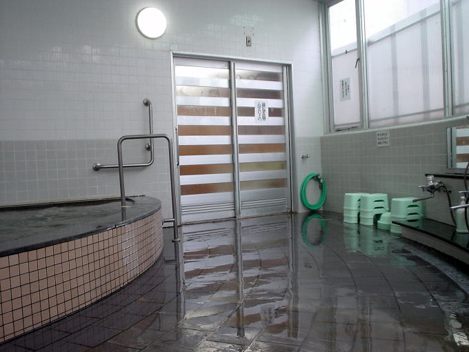 ���������N�̋��y�����s���z