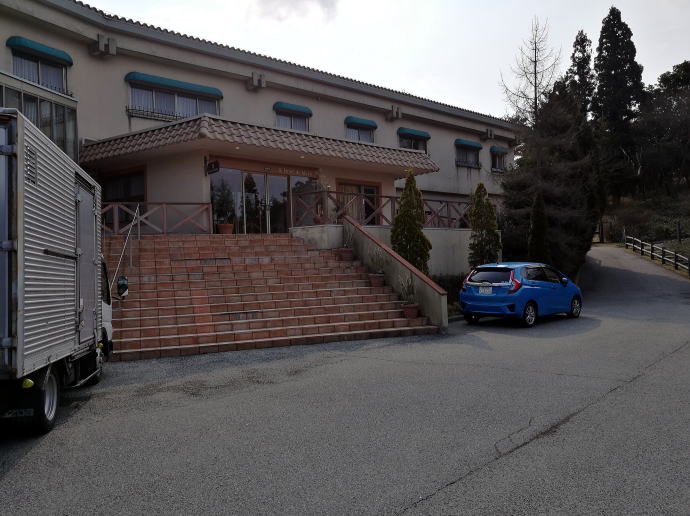 �I�e���E�h�E����y�����s���z