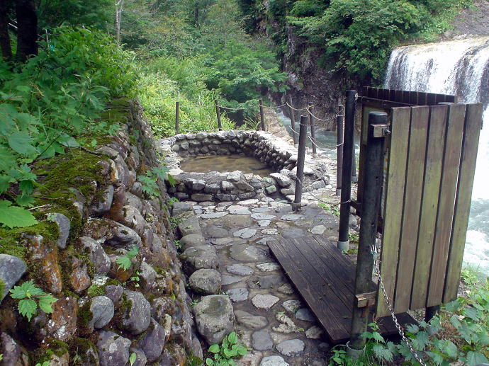 親谷温泉　親谷の湯【温泉奉行所】
