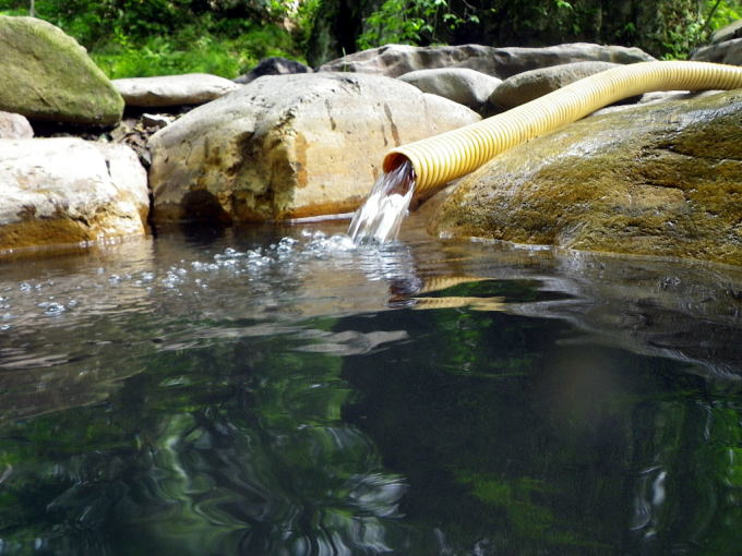 �R�ʋ�����@�e���W���̓��y�����s���z