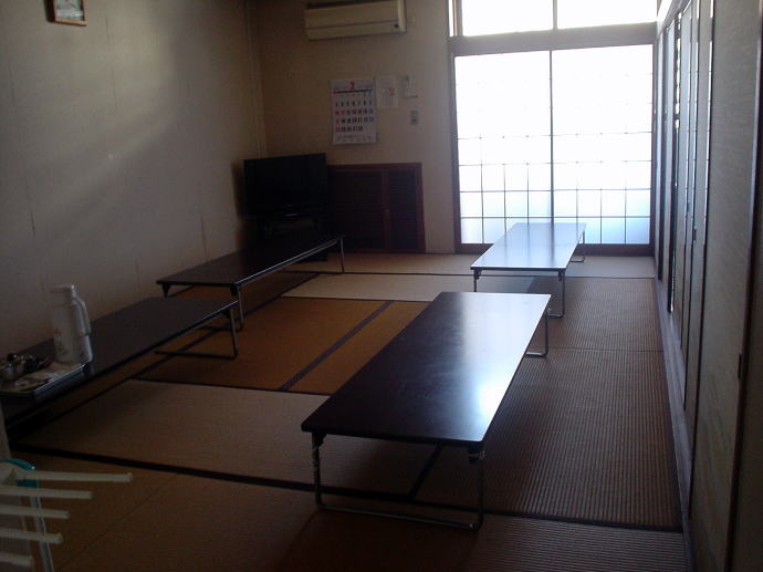 ��������@���������فy�����s���z