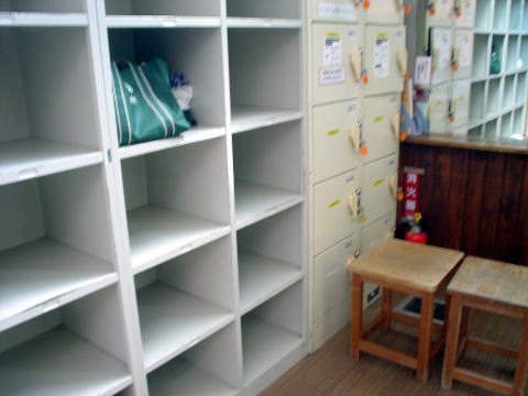 ���z�K����@�V���y�����s���z