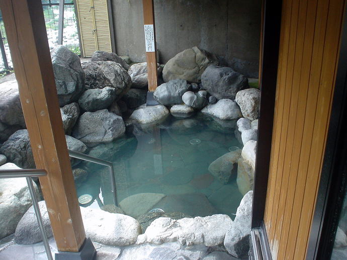 白峰温泉　総湯【温泉奉行所】