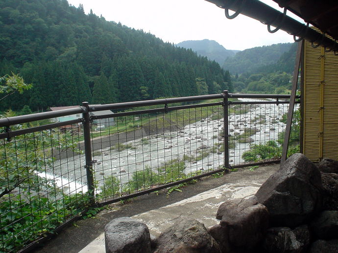 白峰温泉　総湯【温泉奉行所】