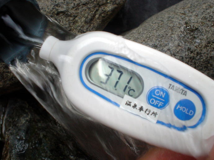 ������@������فy�����s���z