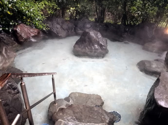 �V�R���򉄉H�̓��@�l�X�^���]�[�g�_�ˁy�����s���z