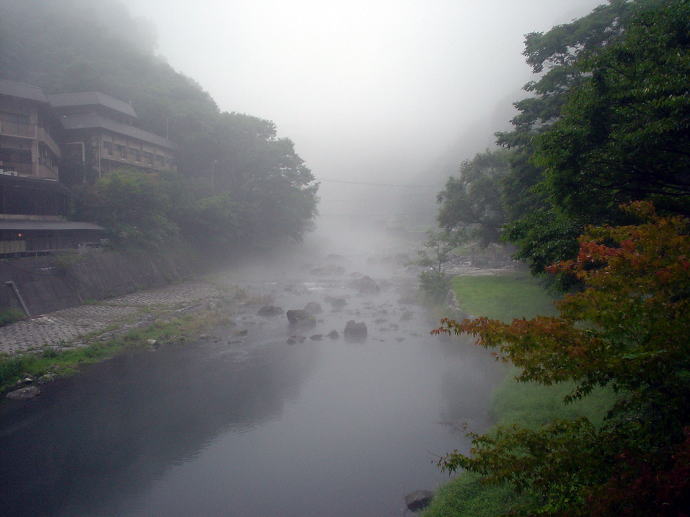 ��������@�����y�����s���z