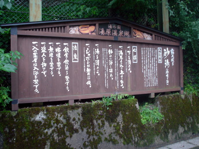 ��������@�����y�����s���z