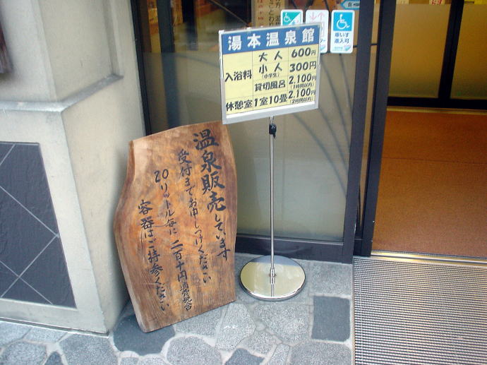 ��������@���{����فy�����s���z