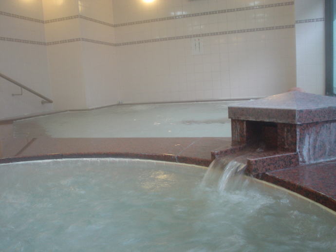 ��������@���{����فy�����s���z