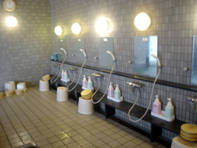 湯田中温泉　湯田中駅前温泉楓の湯【温泉奉行所】