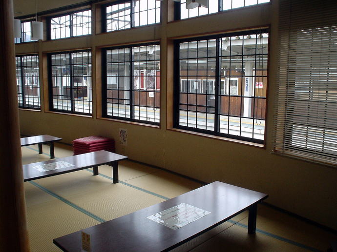 湯田中温泉　湯田中駅前温泉楓の湯【温泉奉行所】