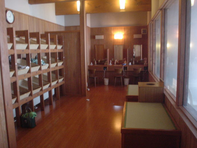 ��������@�l�G�̃z�e���y�����s���z