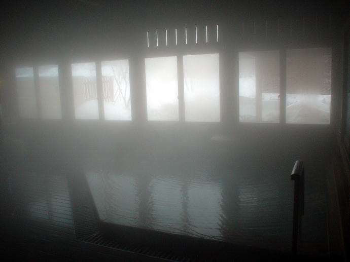 ��������@�l�G�̃z�e���y�����s���z