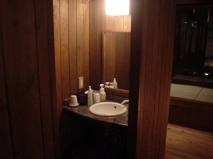 ��������@�������ۃz�e���y�����s���z