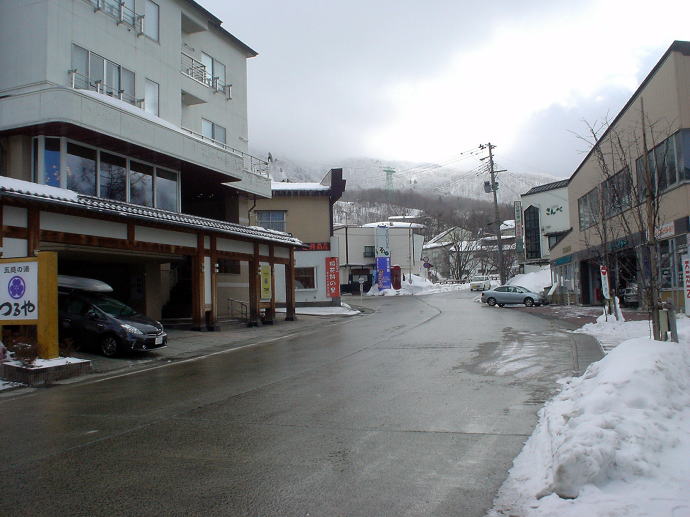 ��������@�������ۃz�e���y�����s���z