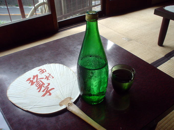 �s������y�����s���z