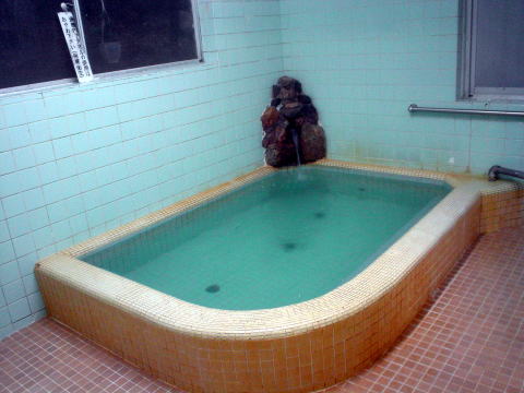 �s������y�����s���z