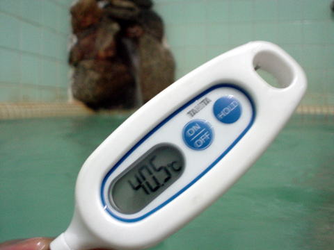 �s������y�����s���z