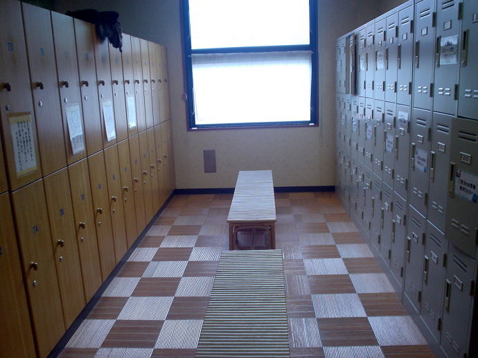 �Ɋy���R����@�A���J�f�B�A�r���b�W�y�����s���z