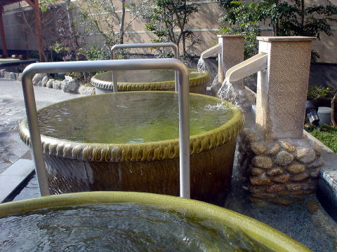 �����̗��@�ɉ�̓��y�����s���z