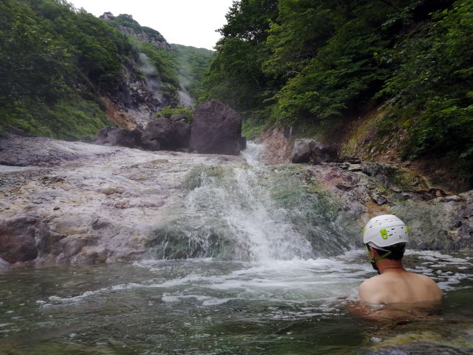 �J���C���b�J���̑�y�����s���z