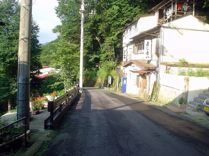 �쌴������@�����y�����s���z